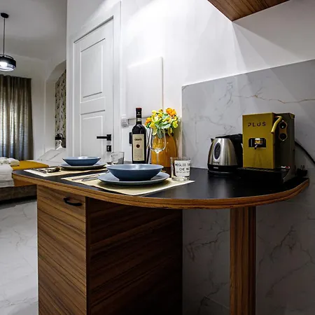 Operaprimasuite In Centro Gæstehus 4*