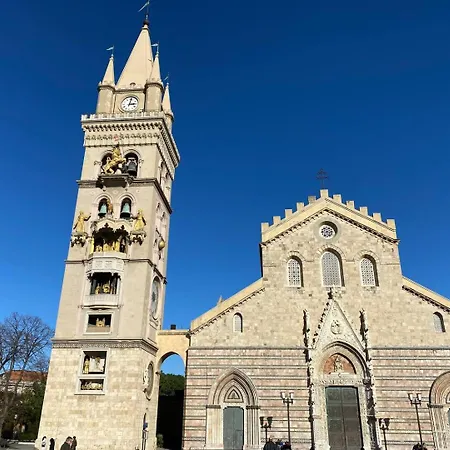 Maison d'hôtes Operaprimasuite In Centro