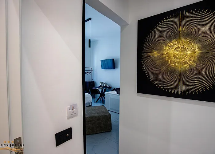 Πανσιόν Operaprimasuite In Centro
