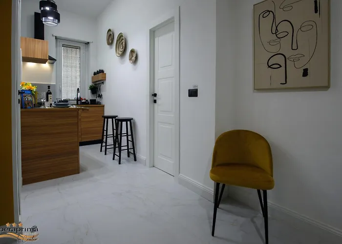 Operaprimasuite In Centro 4*