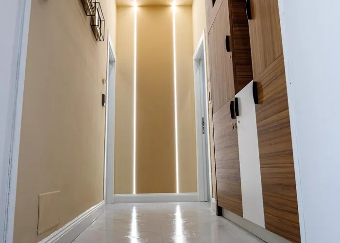 Operaprimasuite In Centro Πανσιόν